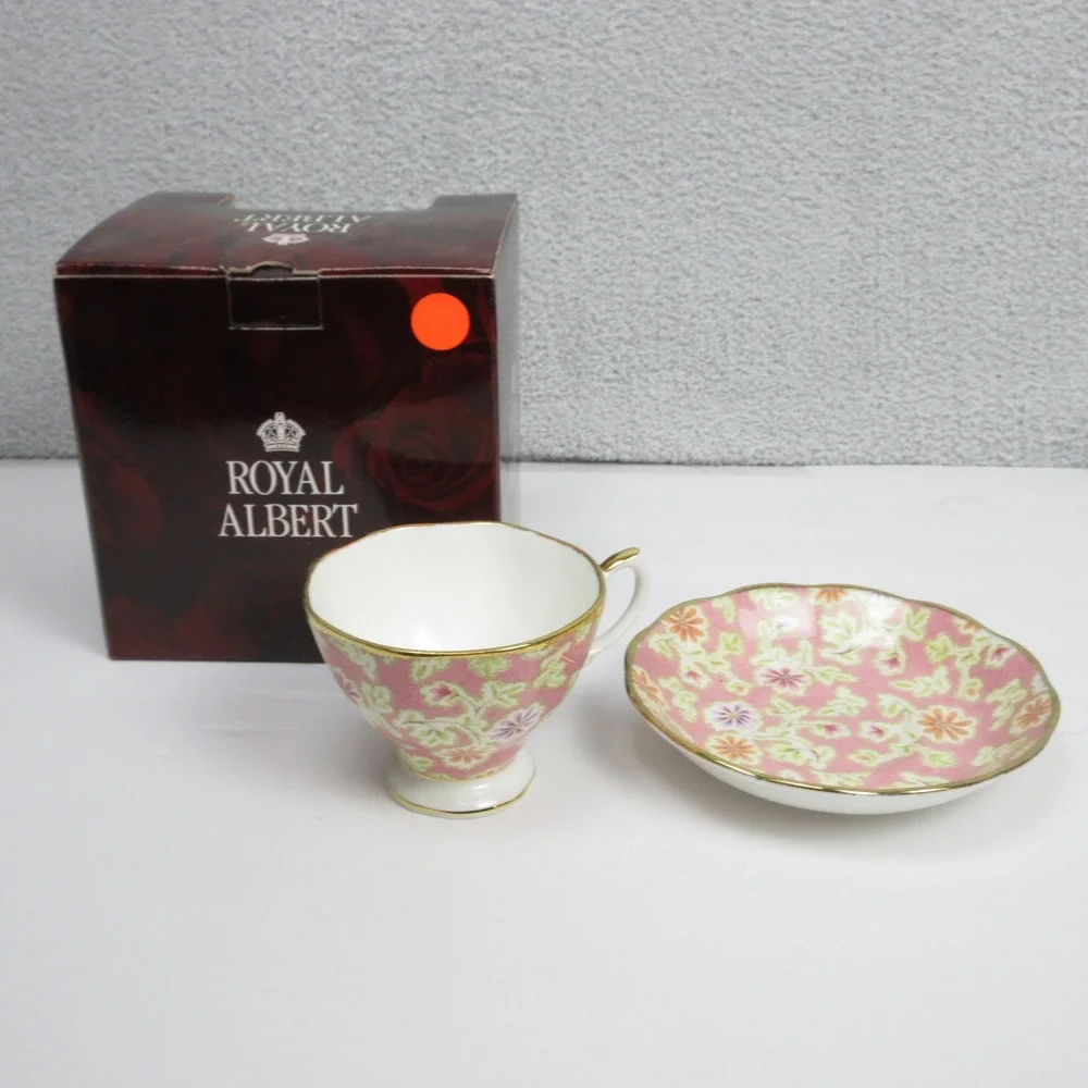Royal Albert Vintage Florals Peach Teacup and Saucer Set Gold Trim Bone China